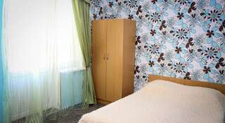 Гостиница Guest House Dionis Коктебель Двухместный номер Делюкс с 2 отдельными кроватями-1